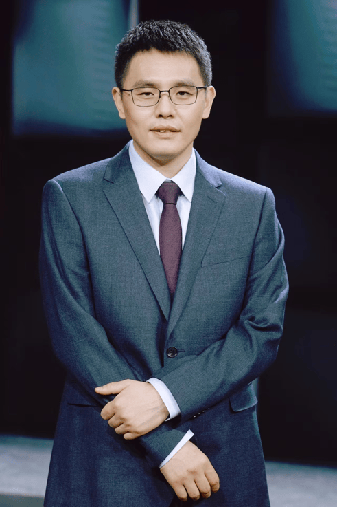 苑宁宁：建议平台设网络素养课，为家长引导孩子用网提供便利