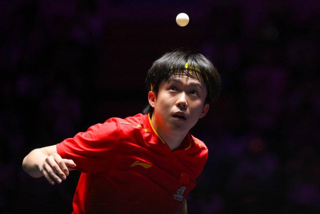 WTT澳门冠军赛：王楚钦晋级男单八强 王艺迪遭淘汰