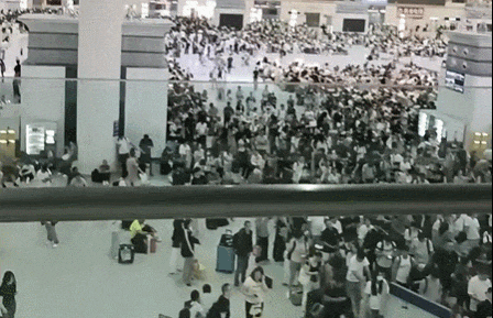 “不亚于春节回家”!凌晨5点,深圳有人已经堵在路上……