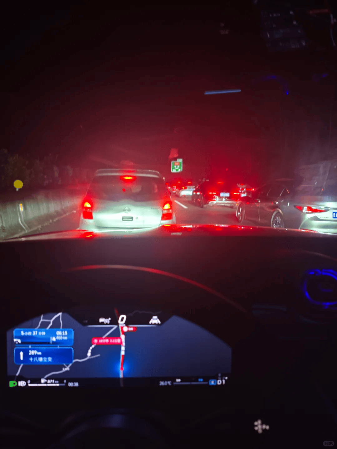 “不亚于春节回家”!凌晨5点,深圳有人已经堵在路上……