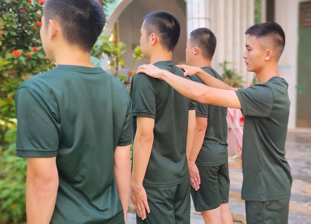 牛！退役半个月，他第三次入伍！