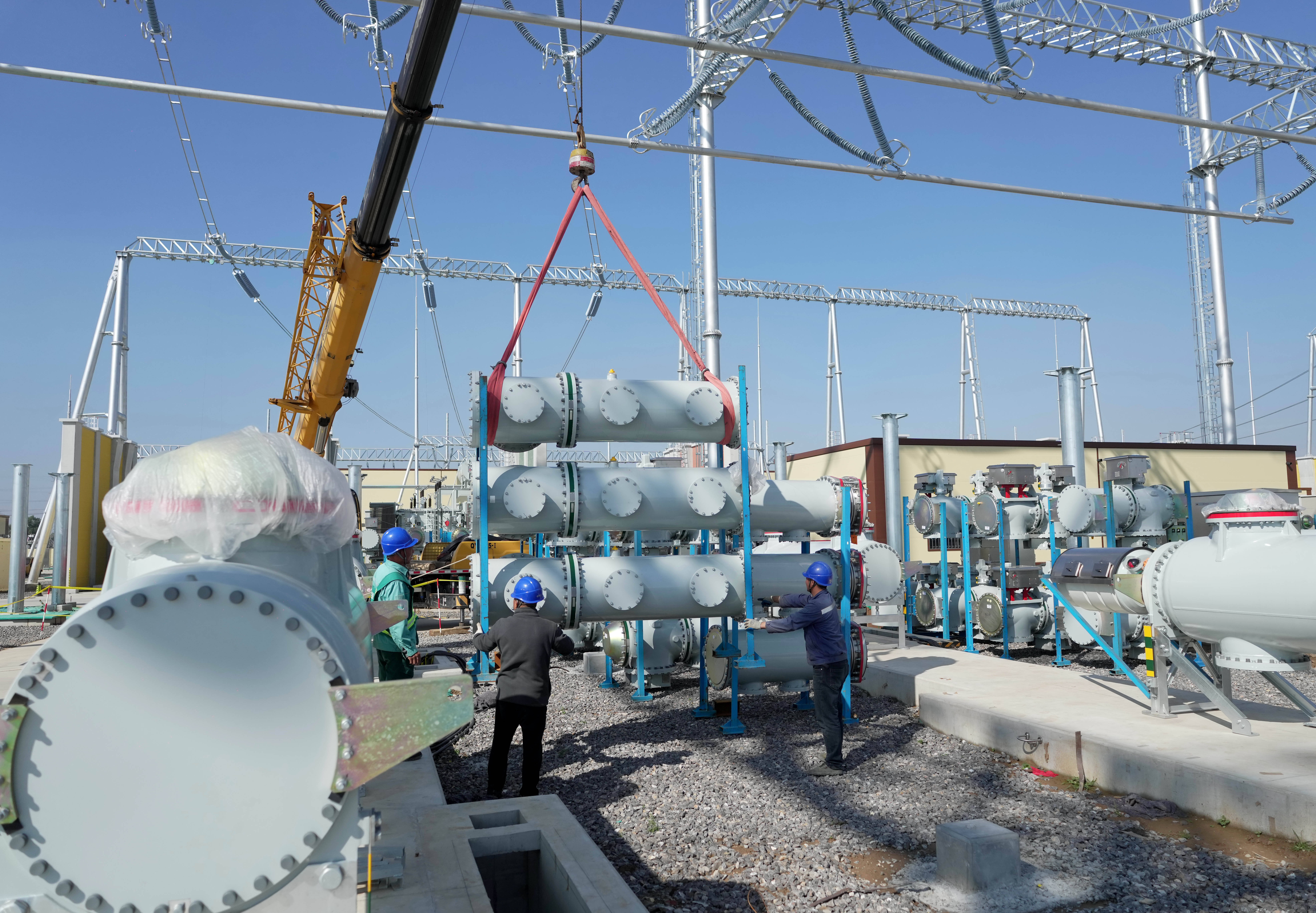 河北邢台：邢台北500千伏超高压变电站建设忙